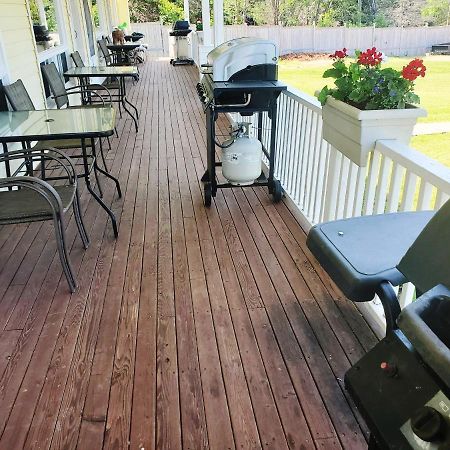 Boardwalk Motel Cavendish Exterior foto